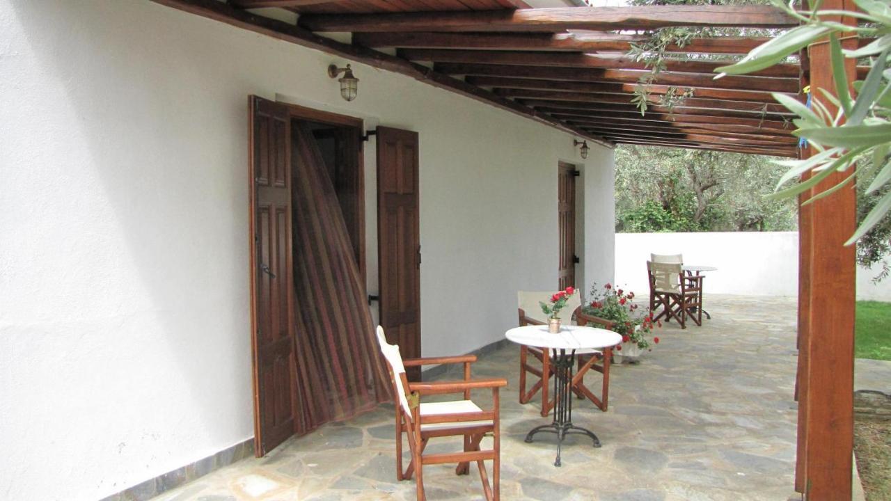Razi Beach Lefokastro Extérieur photo