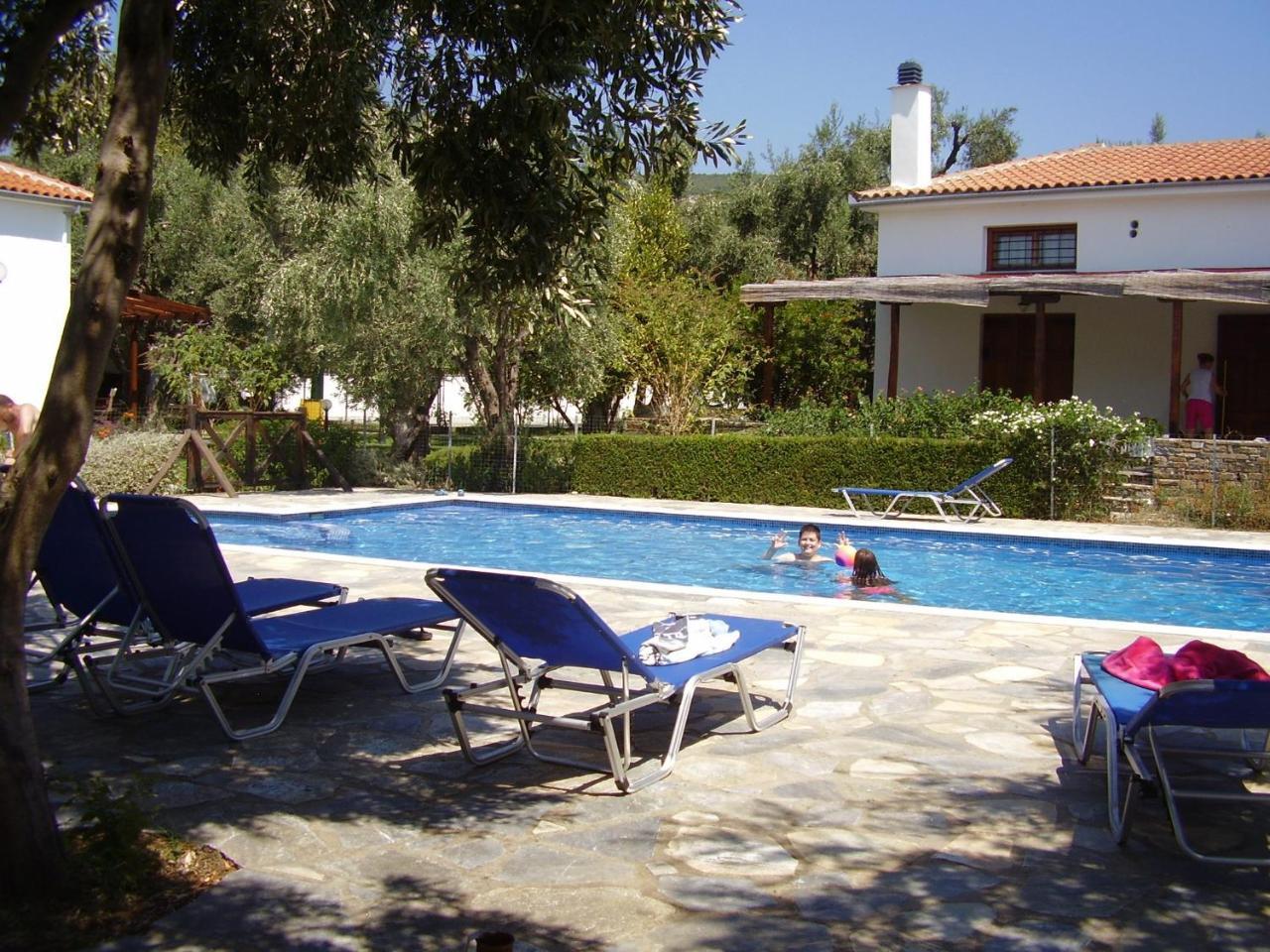 Razi Beach Lefokastro Extérieur photo